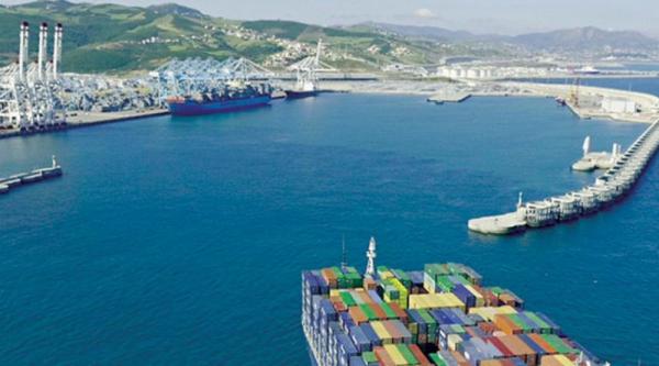 خط بحري تجاري يستثني الجزائر ويربط المغرب ودول المتوسط بأوروبا
