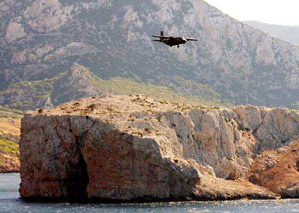 معطيات تكشف لأول مرة حول غزو اسبانيا لجزيرة ليلى المغربية سنة 2002