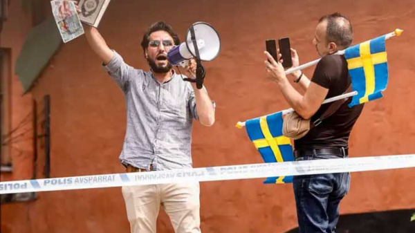 المتطرف "موميكا" يحرق نسخة من القرآن في السويد مجددا والسعودية تصدر بيانا شديد اللهجة