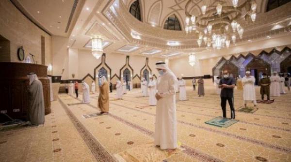 الإمارات: إقامة صلاة التراويح ل30 دقيقة ومنع الإفطار في المساجد خلال رمضان