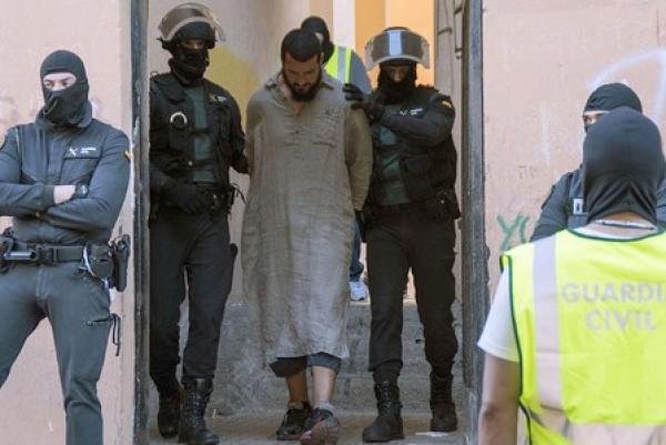 مدريد تشيد بمستوى التعاون الأمني "غير المسبوق" مع المغرب