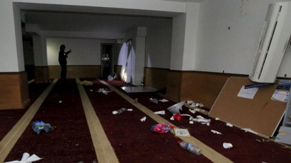 ثلاثة أشخاص متهمون بتخريب قاعة صلاة للمسلمين تديرها جمعية مغربية بكورسيكا