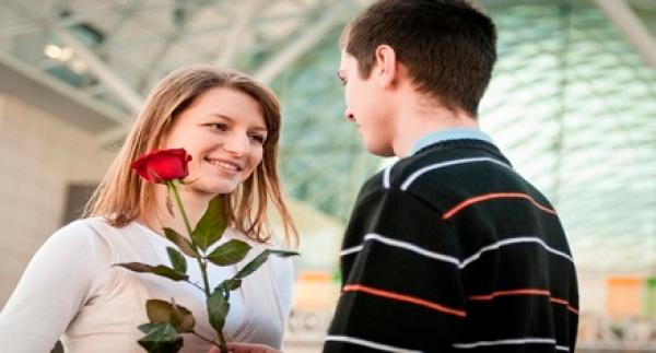 دراسة: الزواج المبكر يصيب الزوجين بالسمنة