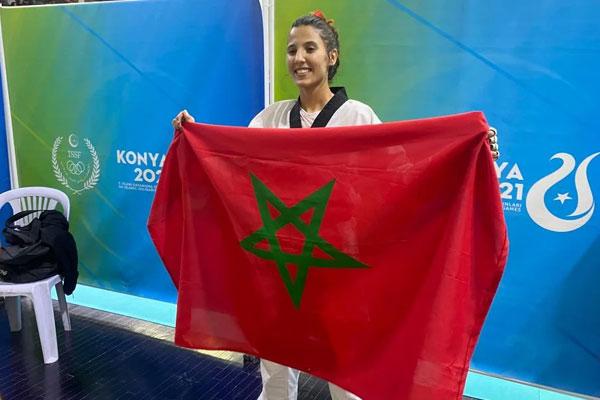 البطلة المغربية سكينة الصاحب تفوز بالميدالية الذهبية