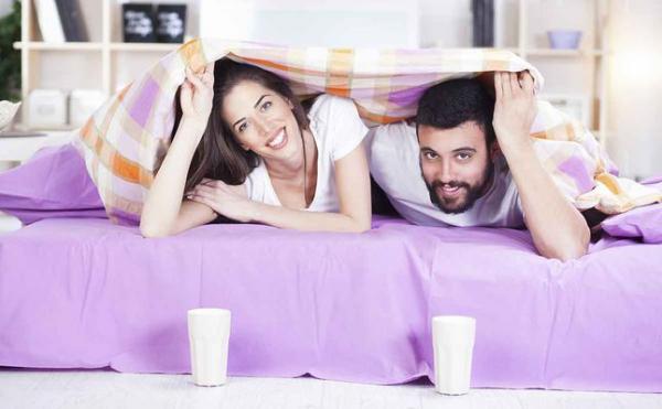 عادات خاطئة تؤثر على علاقتك الحميمية مع زوجك