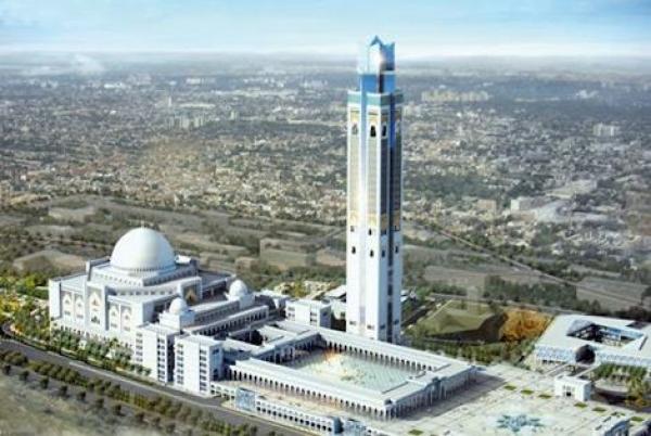 الجزائر تشيد أكبر مسجد في أفريقيا بأطول مئذنة في العالم