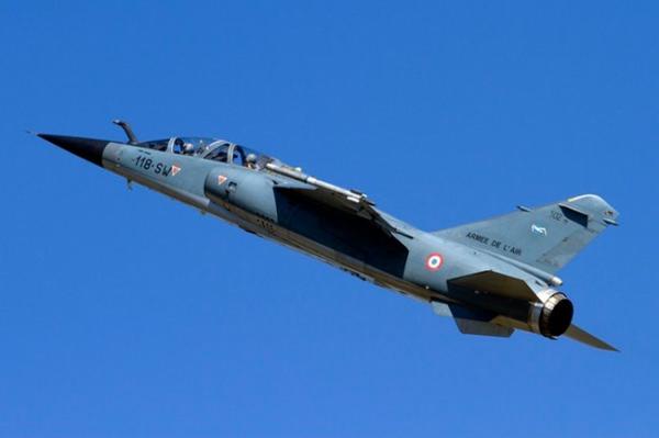 فرنسا تبيع المغرب ثلاث مقاتلات "ميراج"