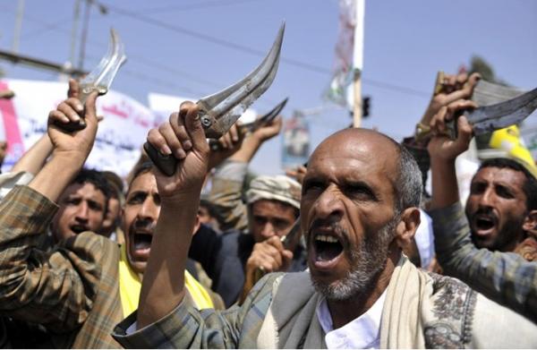 الحوثيون يهاجمون مناطق حدودية سعودية