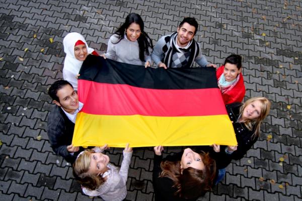 عدد المسلمين بألمانيا يسجل ارتفاعا كبيرا ونسبتهم تقترب من 7 بالمئة