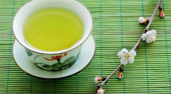 كيف تستفيد من الشاي الأخضر في تخفيف الوزن؟