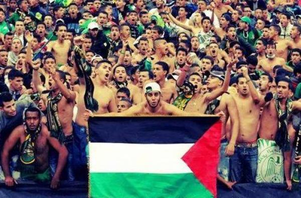 الرجاء البيضاوي يخوض ودية اسبانيول شعار &quot;كلنا مع غزة&quot;
