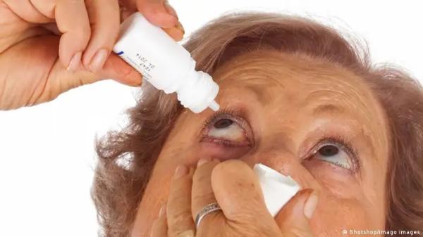 تحذيرات: بعض قطرات العين تحتوي على بكتيريا خطيرة قد تسبب العمي
