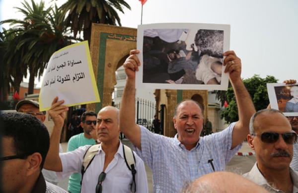 المغرب متهم بالتضييق على الجمعيات الحقوقية و تعنيف المحتجين