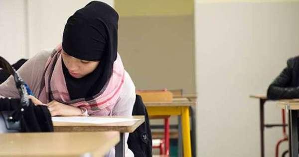 قُبيْل الدخول المدرسي ... فرنسا تعتزم القيام بخطوة قد تجرّ عليها غضب العالم الإسلامي