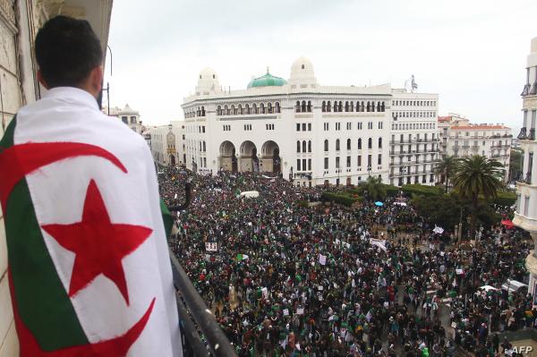 الحراك الشعبي يفجر أزمة جديدة بين النظام الجزائري وقناة "فرانس 24" والسلطات تهدد بطردها من البلاد نهائيا