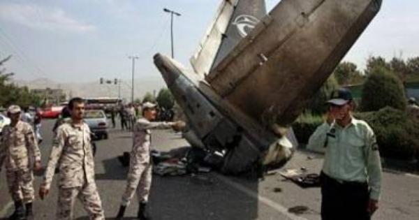 ارتفاع حصيلة ضحايا حادث تحطم طائرة نقل عسكرية إندونيسية شمال جزيرة سومطرة إلى 37 شخصا