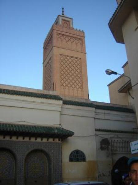 منشورات تدعو إلى الإضراب العام داخل المساجد