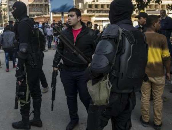 مصر: مقتل ثلاثة أشخاص في اشتباكات بين إسلاميين وقوات الشرطة