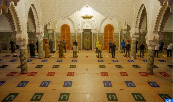 المسجد الكبير محمد السادس يفتح أبوابه تدريجياً