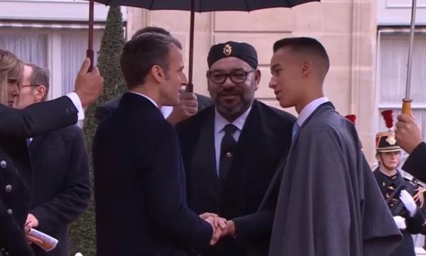 بالصورة والفيديو.. الملك محمد السادس وولي عهده  يصلان إلى قصر الإيليزي للمشاركة في احتفالات مائوية الحرب العالمية الأولى