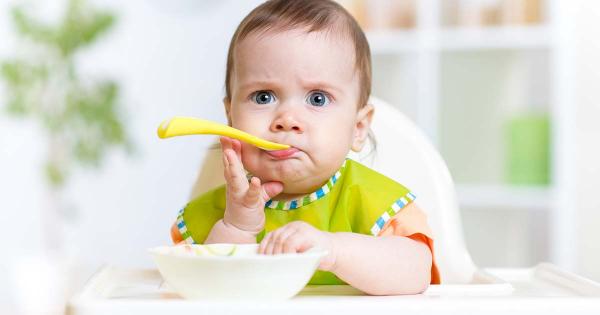 انتبهي...أطعمة سامة لرضيعك