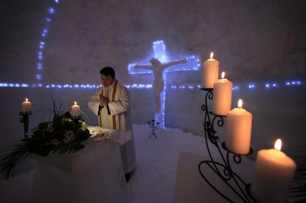 راهب إيطالي ينجو من موت محقق بفضل مهاجرين مغربيين