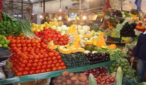 حمى الأثمنة الخيالية في تصاعد ببعض أسواق المملكة، وهذه اسعار بعض الخضروات الأساسية التي استفزت المواطن بأكادير