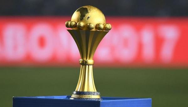 أسطورة كرة القدم في "القارة السمراء" يَدعم ترشح المغرب لتنظيم كأس إفريقيا للأمم سنة 2025