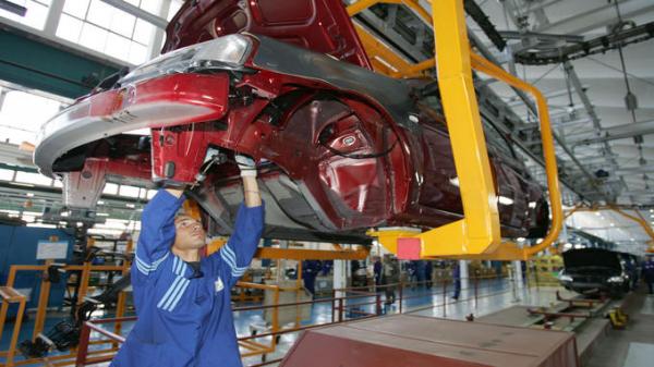 مجموعة "رونو" تسجل ما يقارب 6ر42 في المائة من مبيعات السيارات بالسوق المغربية