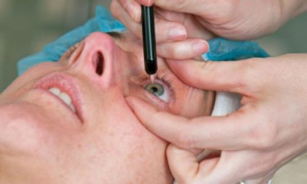 دراسة: «السيلينوم» وفيتامين «هـ» لا يمنعان إعتام عدسة العين