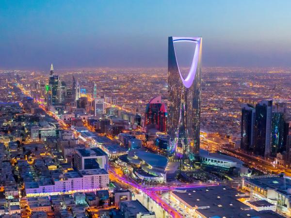السعودية تدعو المواطنين للإبلاغ عن أي محتوى إعلامي يسيء لعلاقات المملكة بالدول الأخرى