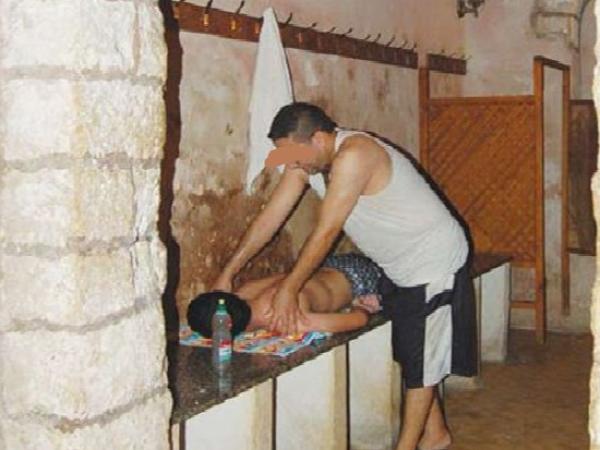 استدراج شاب من ذوي الاحتياجات الخاصة واغتصابه داخل حمام شعبي بمراكش