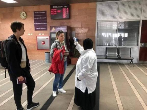 أنباء عن تحديد الحكومة موعد إعادة فتح المنافذ الحدودية للمغرب في وجه المسافرين