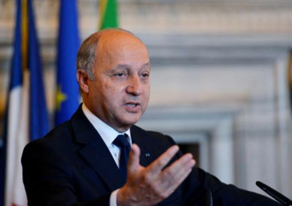 فابيوس يقول ان فرنسا ستتدخل عسكريا" في العراق إذا نالت تفويضا من مجلس الأمن
