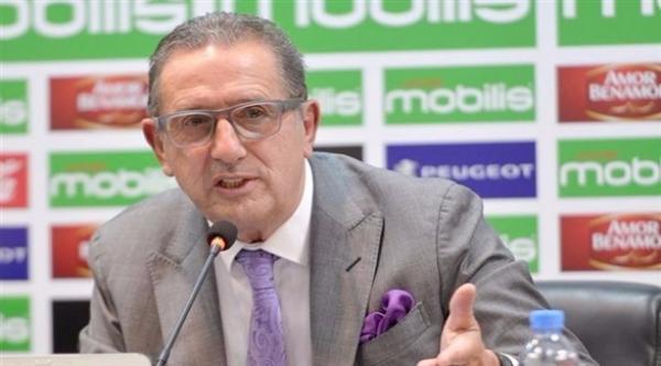 استقالة مدرب المنتخب الجزائري بعد الاقصاء من أمم افريقيا