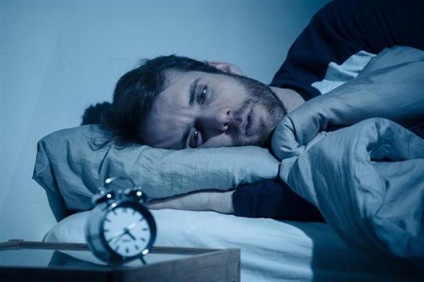 المرجو الحذر.. الحرمان من النوم قد يقود إلى الإصابة بمرض خطير وقاتل
