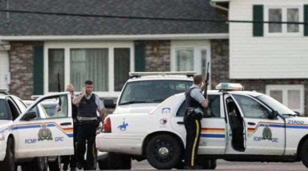 إصابة خمسة أشخاص في حادث إطلاق نار أمام مسجد في تورونتو الكندية
