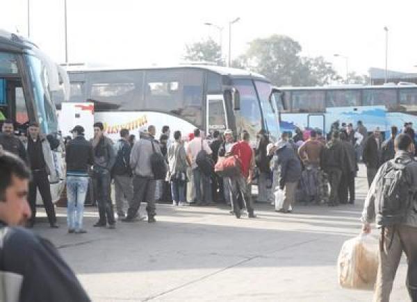 وزارة التجهيز والنقل تسعى إلى تشجيع شركات نقل الركاب ومنح مكافأة لمن يتخلى عن "كريما"