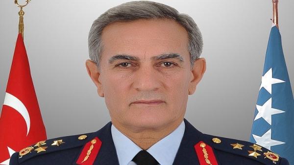 السلطات التركية تعتقل زعيم الانقلابيين الجنرال أقين أوزتورك