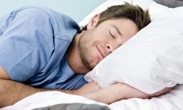 علماء: النوم 20 دقيقة إضافية يفيد صحتك