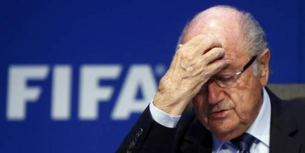 عـاجل : بلاتر يستقيل من رئاسة الاتحاد الدولي لكرة القدم &quot;الفيفا&quot;