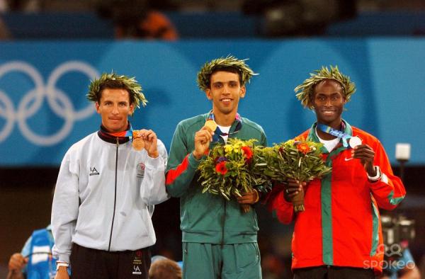 مونديال بكين 2015: تسعة عدائين وثلاث عداءات يمنحون المغرب 27 ميدالية في تاريخ المشاركة المغربية