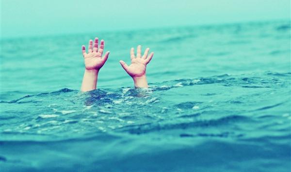 عاجل : ابن سفير سابق يقضي غرقا بشاطئ الصخيرات