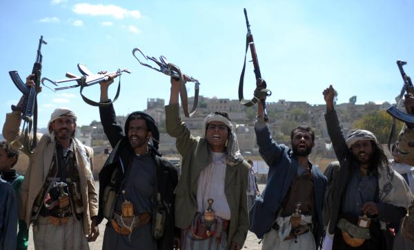 انشقاقات بصفوف الحوثيين ودول أخرى تبحث الانضمام "لعاصفة الحزم"