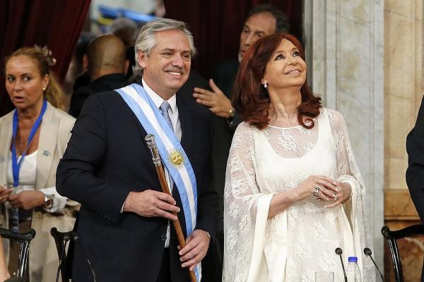 حبل الود ينقطع بين رئيس الأرجنتين ونائبته
