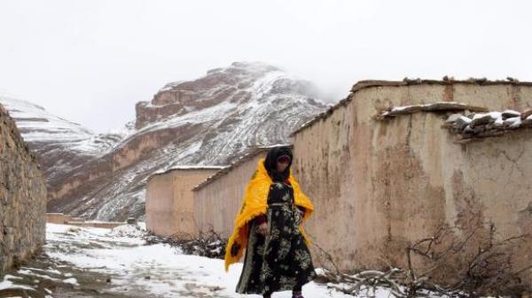 حكومة بنكيران تتخلى عن ضحايا الثلوج في القرى المعزولة