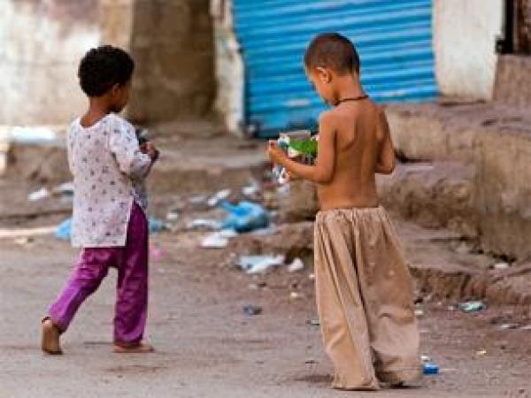 30 ألف طفل مغربي يعيشون في الشارع 