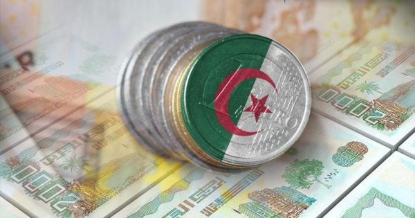 الجزائر: 7ر34 في المائة من الكتلة النقدية متداولة خارج البنوك