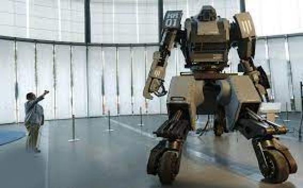 الكشف عن روبوت عسكري يشبه الأفعى لحرب الأنفاق