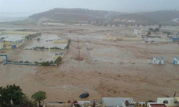 بالصور : حالة طوارئ بسيدي افني بسبب الفيضانات